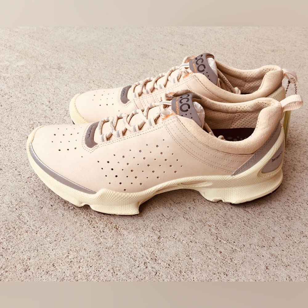 BIOM C Low woman’s sneakers size 41